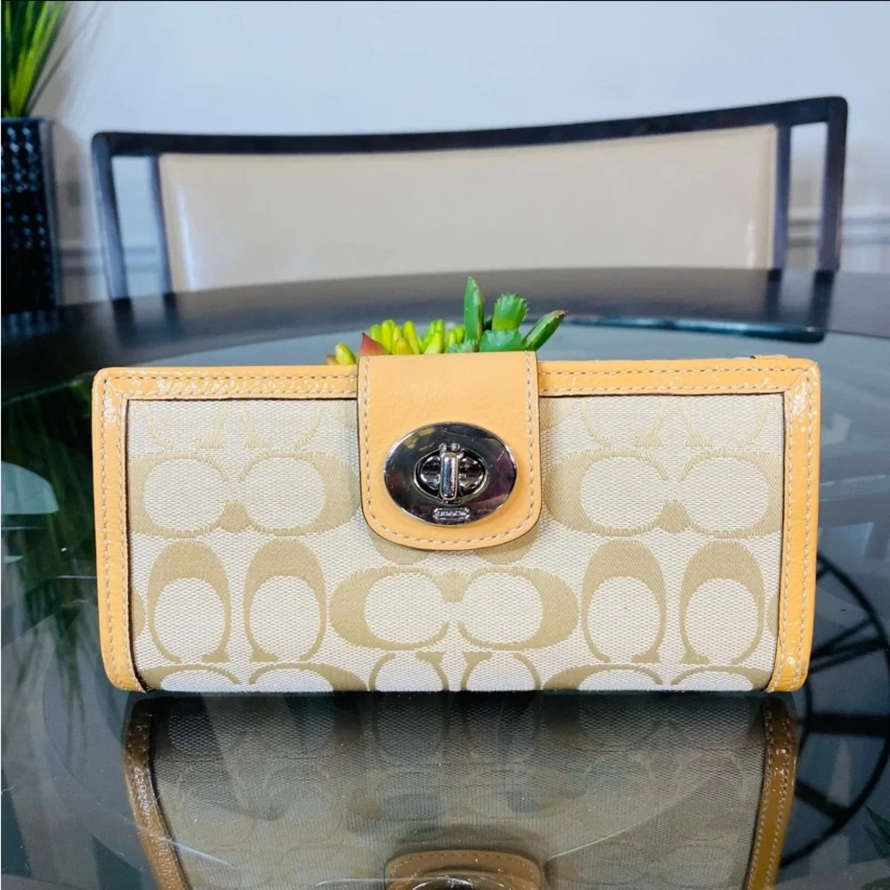 Coach Turnlock Slim Envelope Wallet C Canvas Pattern Leather - Picture 8 of 8